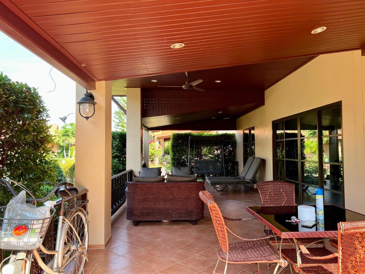 Sea Breeze House Villa Мае Пим Екстериор снимка